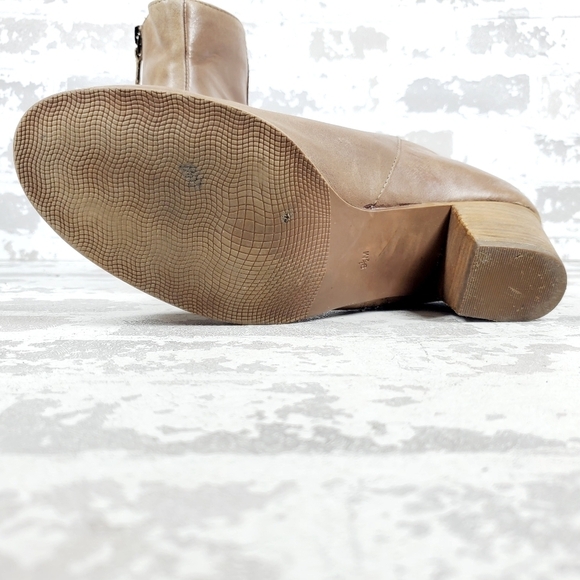 Crown Vintage Brown Leather Zip Up Block Heel Ankle Booties O273 - Picture 8 of 13